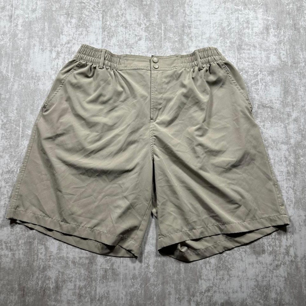 Burlebo Performance Shorts Mens XXL Khaki Tan Fish Print Pockets Outdoor 7in